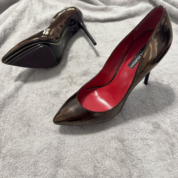 Charles Jordan Paris "Bridget" Classic Black Burgundy Iridescent Patent Pump - Picture 6 of 7